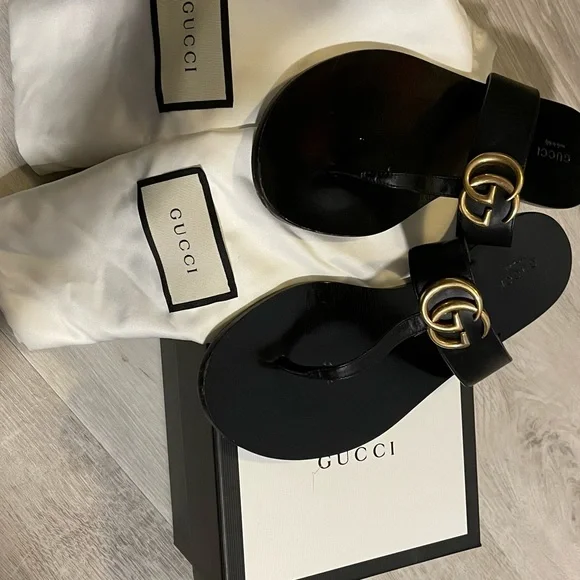 ★GUCCI★ 746030 THONG サンダル WMNS) Gucci Double G Thong Sandal 'White Leather' 746030